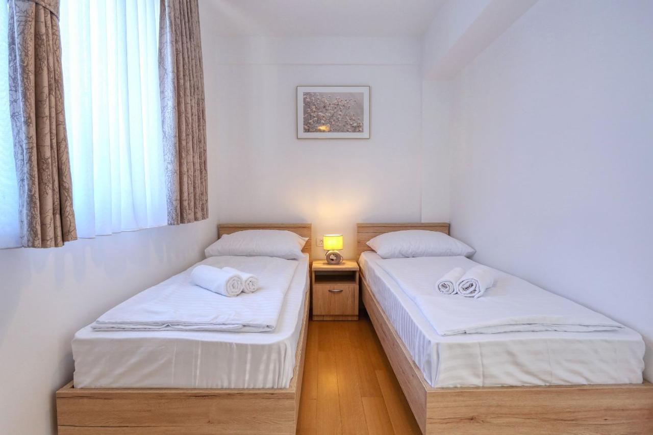 Apartments Perla With Free Parking Zadar Exterior foto