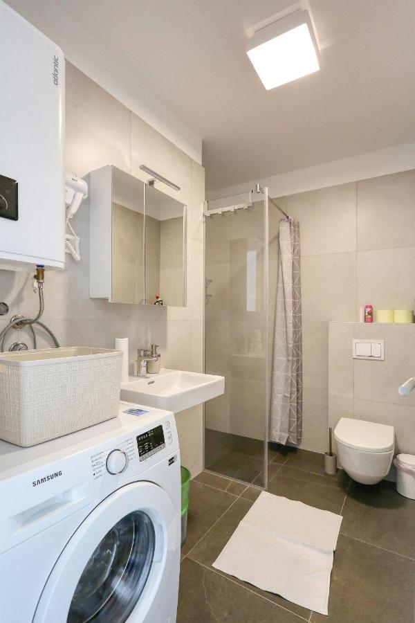 Apartments Perla With Free Parking Zadar Exterior foto